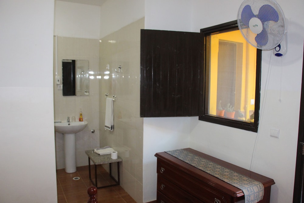 

Bologna - Cidade Velha, Isola di Santiago - Apartamento Laranjinha