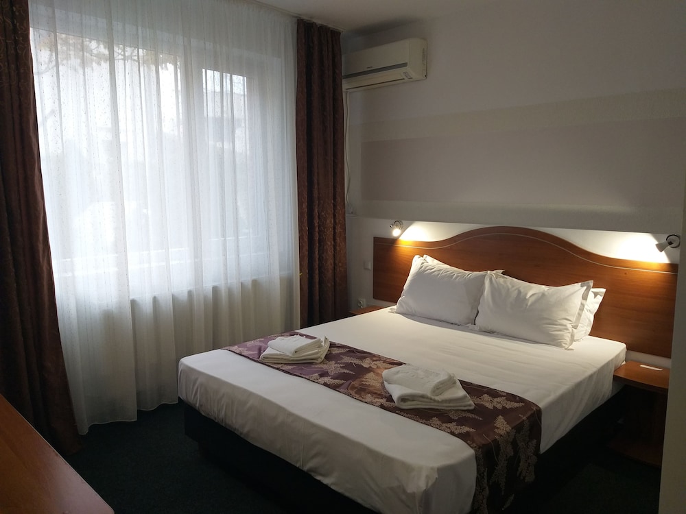 

Brindisi - Bucarest - Hotel Tranzzit