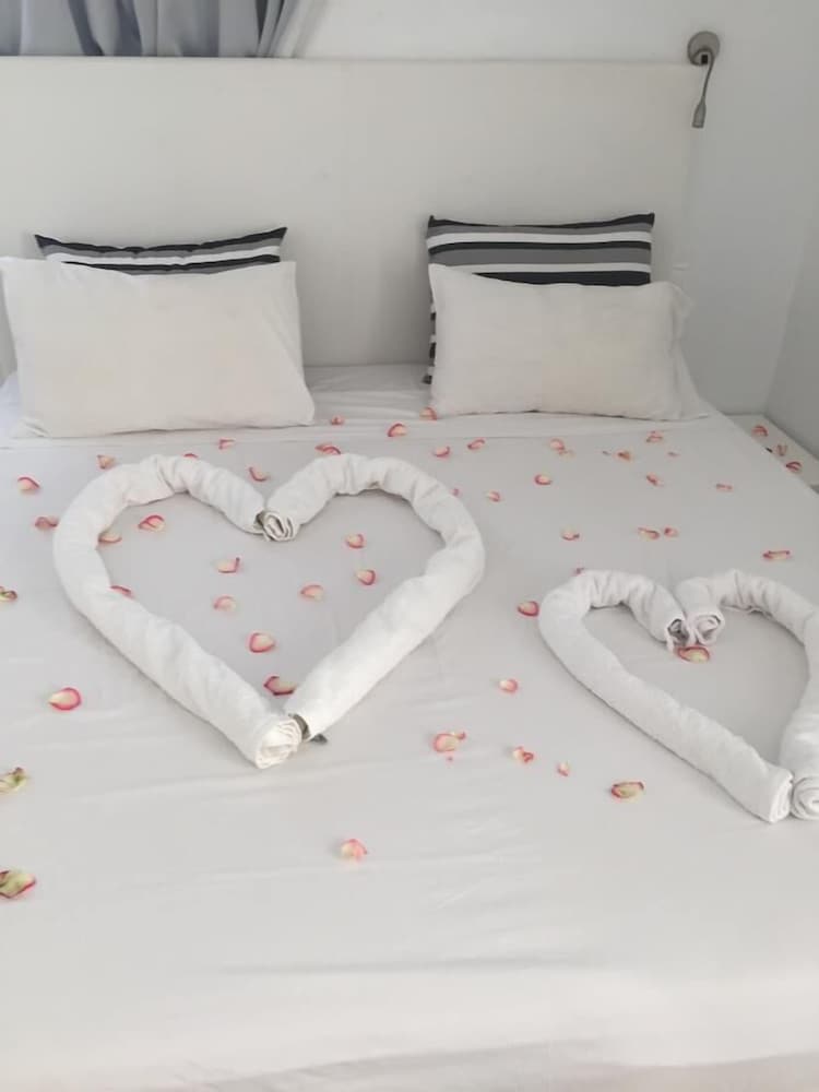 

Milano - Koutouloufari - Fedra Boutique Apartments