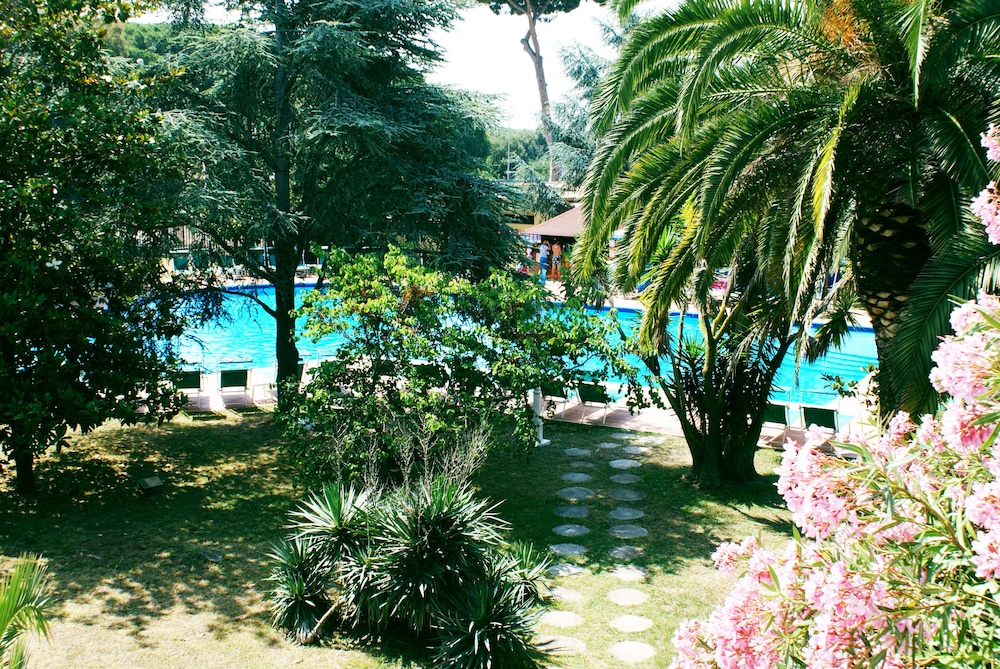 

Catania - Costa Lazio, Mare Italia - Hotel Parco Dei Principi