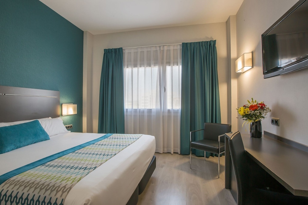 

Napoli - Ripollet - Hotel Venture Sant Cugat