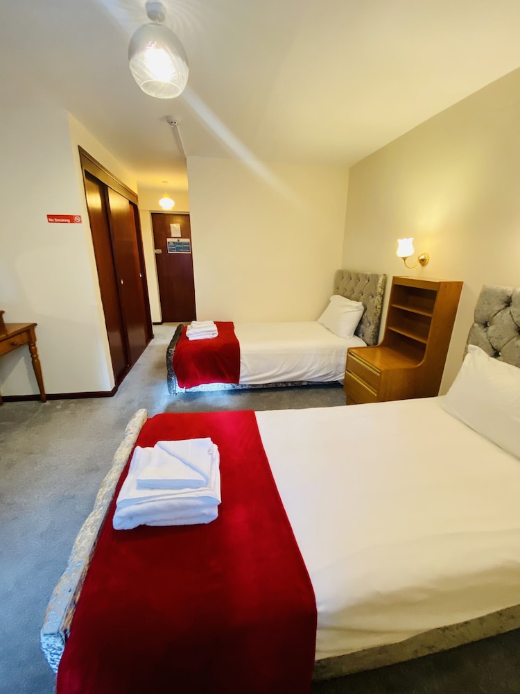 

Milano - Oxford - Mount Pleasant Hotel