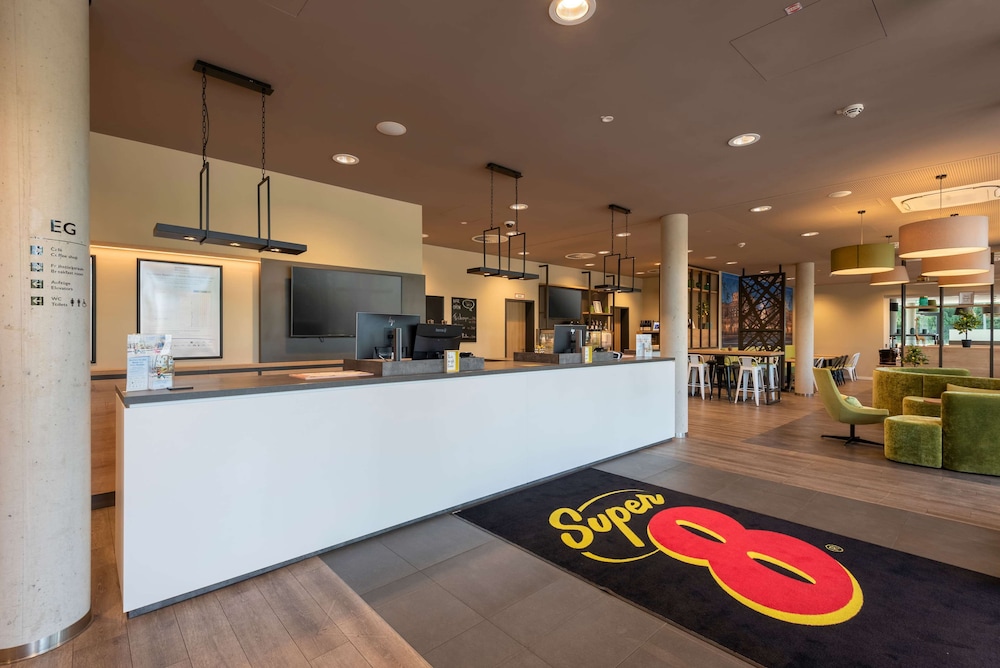 

Milano - Dresda - Super 8 By Wyndham Dresden