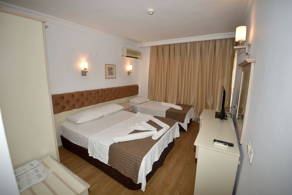 

Milano - Icmeler - Almena City Hotel