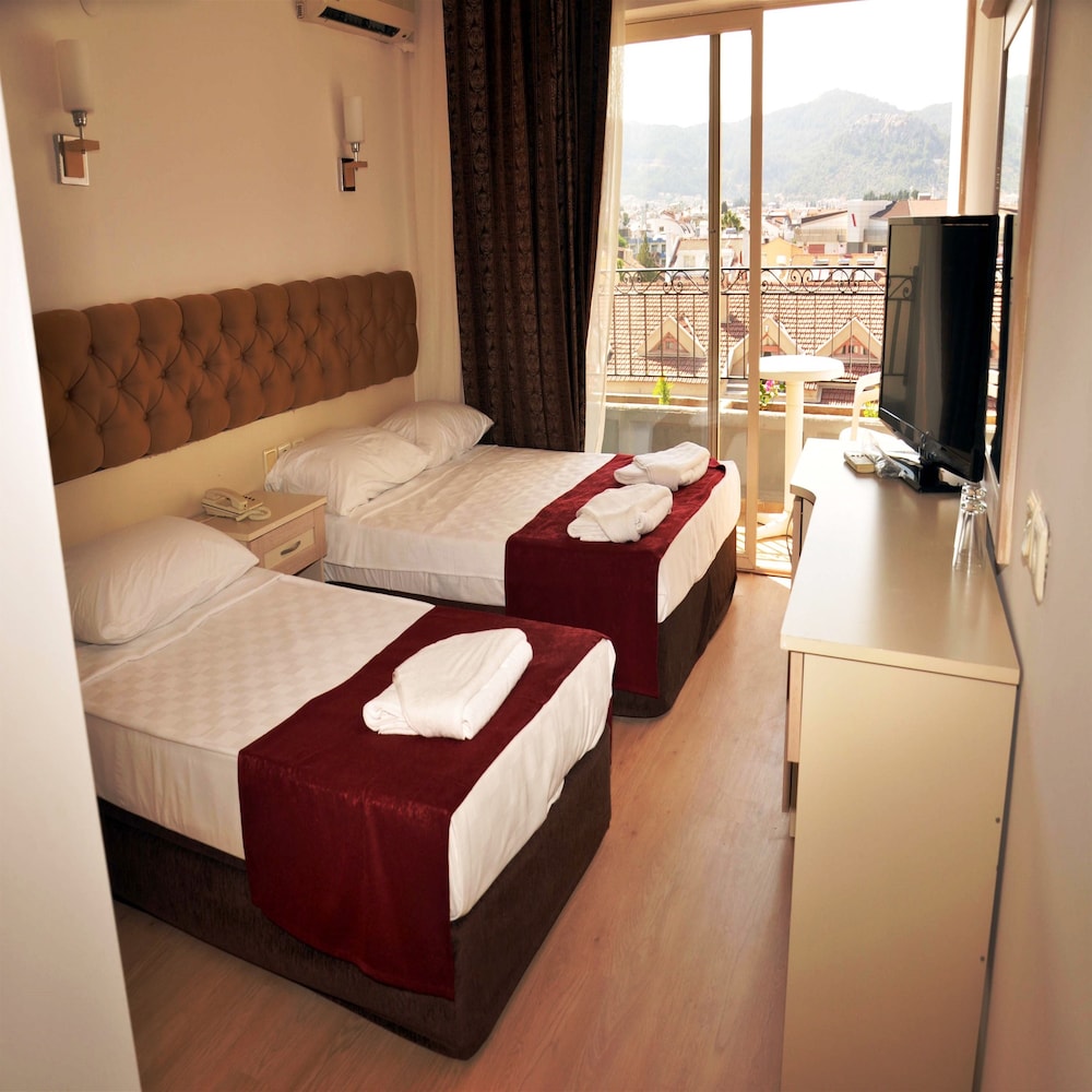 

Milano - Icmeler - Almena City Hotel