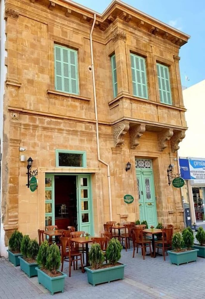 

Milano - Nicosia - Hotel Valide Hanim Konak