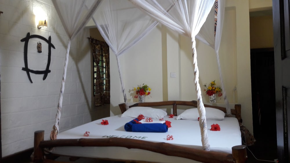 

Napoli - Ukunda - African Dream Cottages - Diani Beach