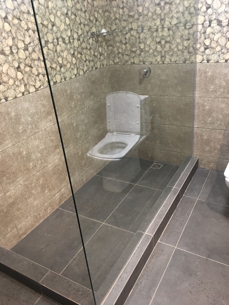 

Bologna - Sigatoka - Yadua Bay Resort