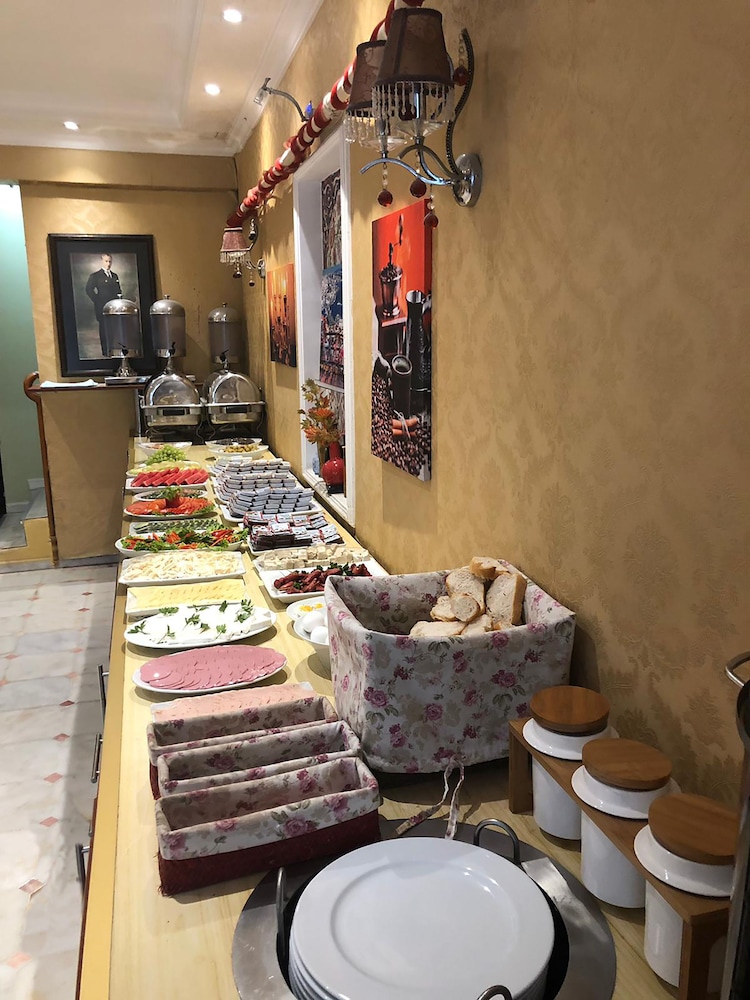 

Firenze - Istanbul - The Lola Hotel
