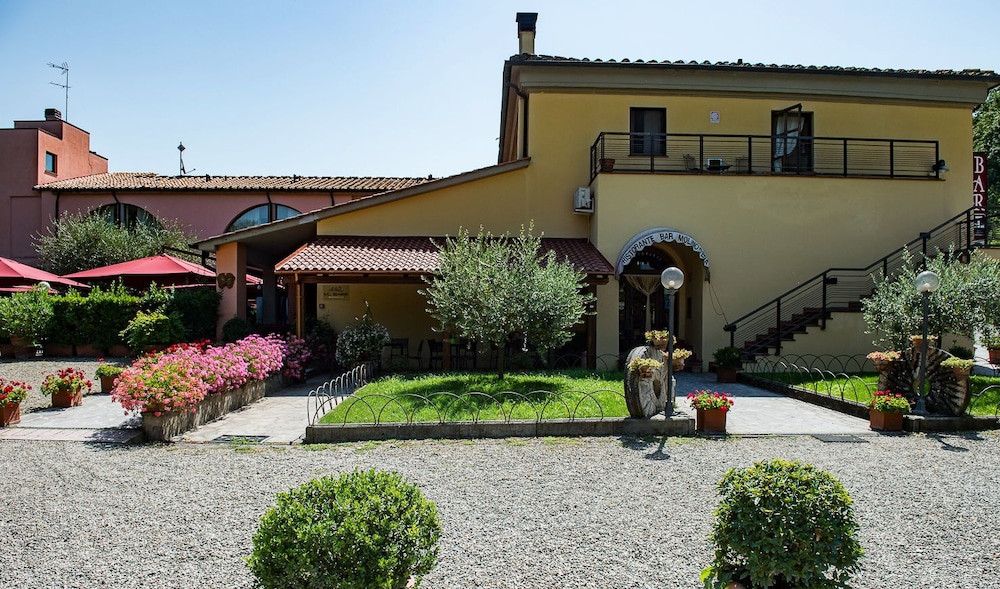 

Bari - Volterra - Hotel Molino D'Era