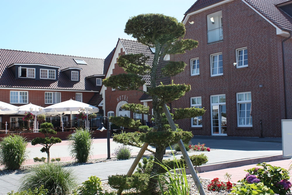 Hotel Neuwarft