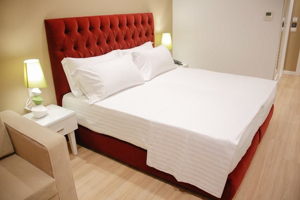 

Pescara - Costa albanese - Hotel Luxury