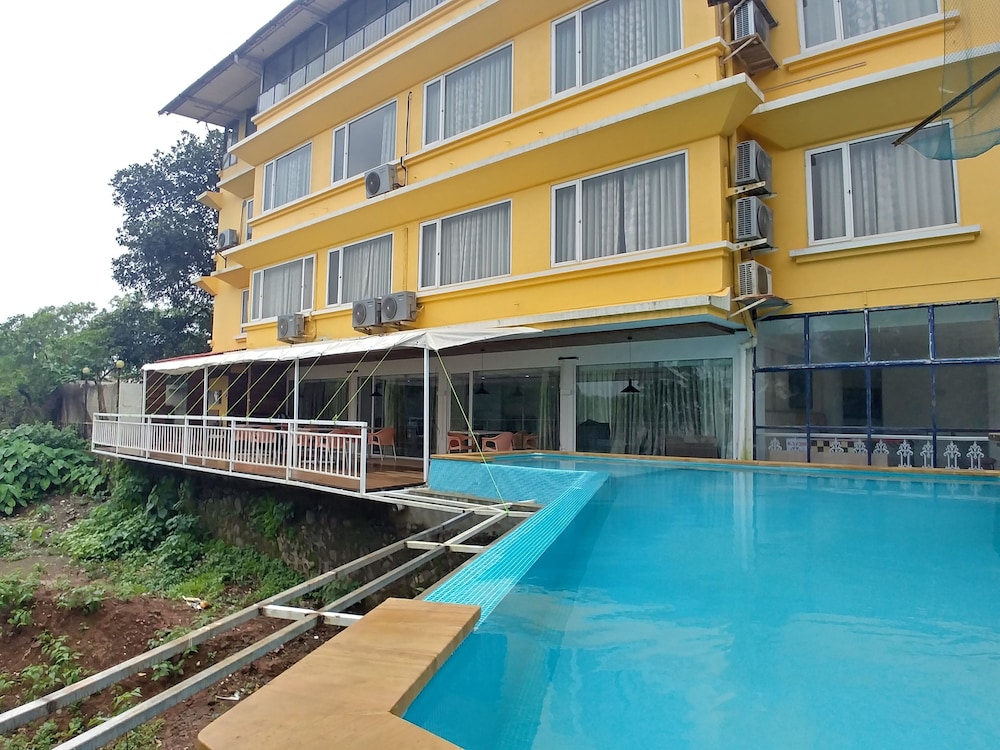 Lonavala - Lake View Resort Lonavala