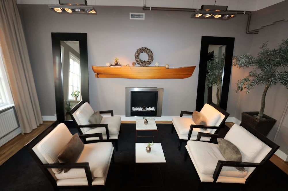 

Milano - Goteborg - Hotel Villan