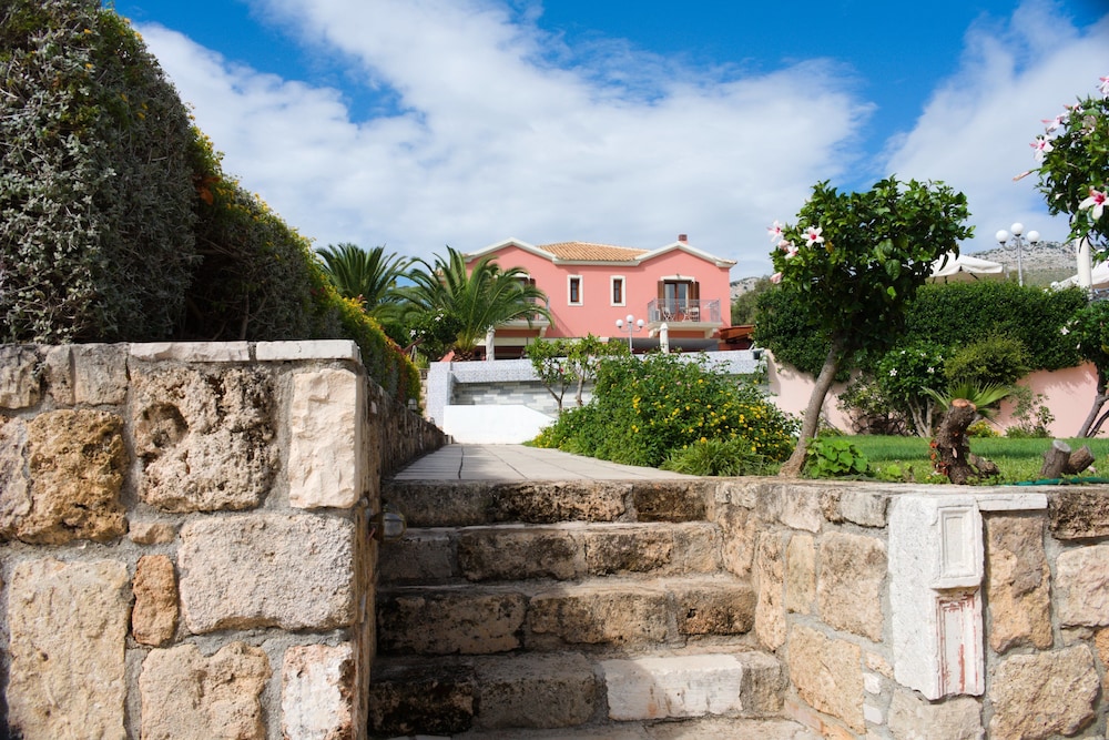 

Bologna - Skala-Cefalonia - Melidron Hotel