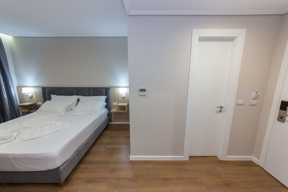 

Bologna - Gimari - Class Hotel