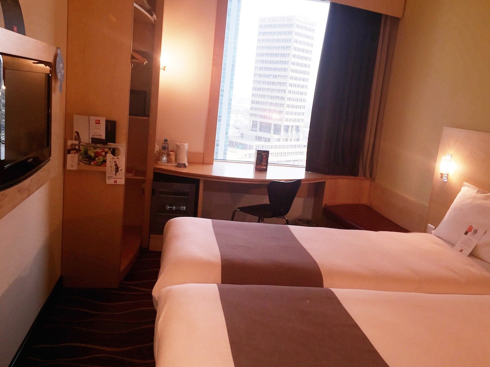 

Milano - Safat - ibis Sharq