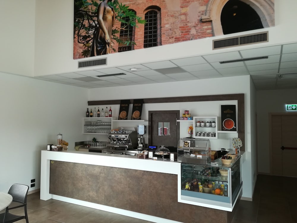 

Catania - Castel d'Azzano - Camping Verona Village