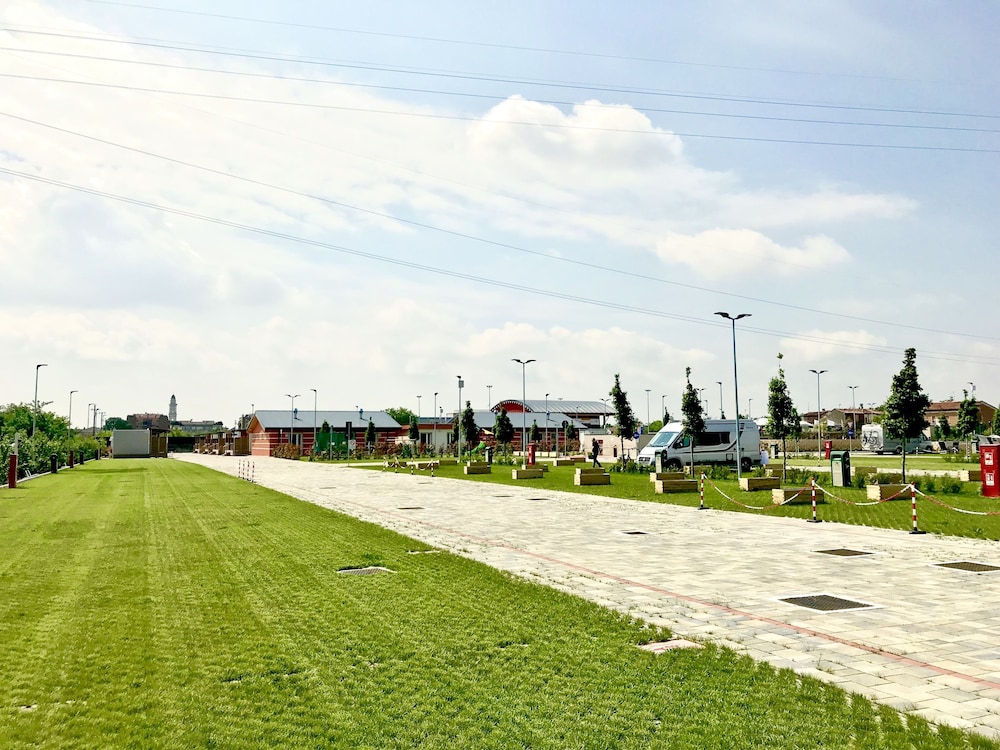 

Catania - Castel d'Azzano - Camping Verona Village