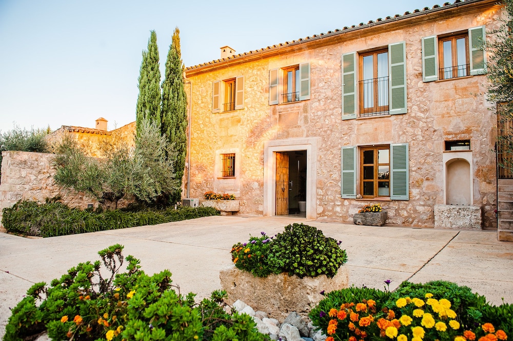 

Roma - Manacor - Hotel Sa Franquesa Nova