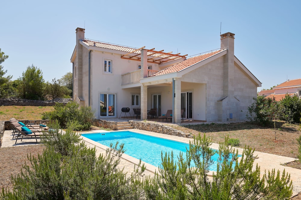 

Roma - Stari Grad, Lesina - Hvaretta Villas