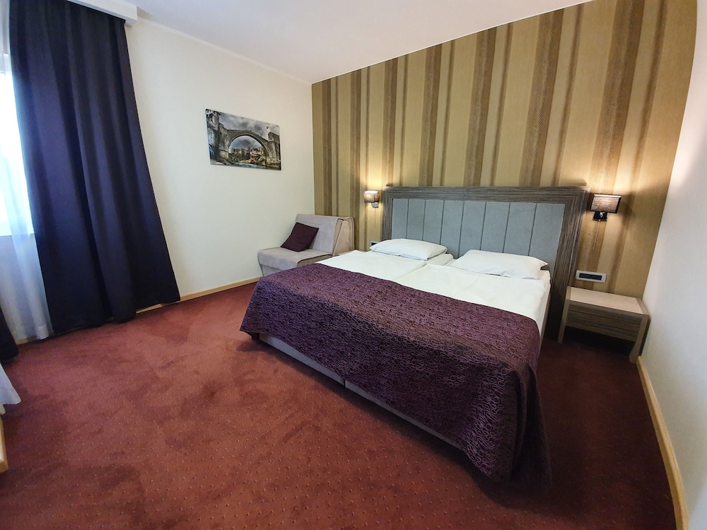 

Napoli - Međugorje - Hotel Brotnjo