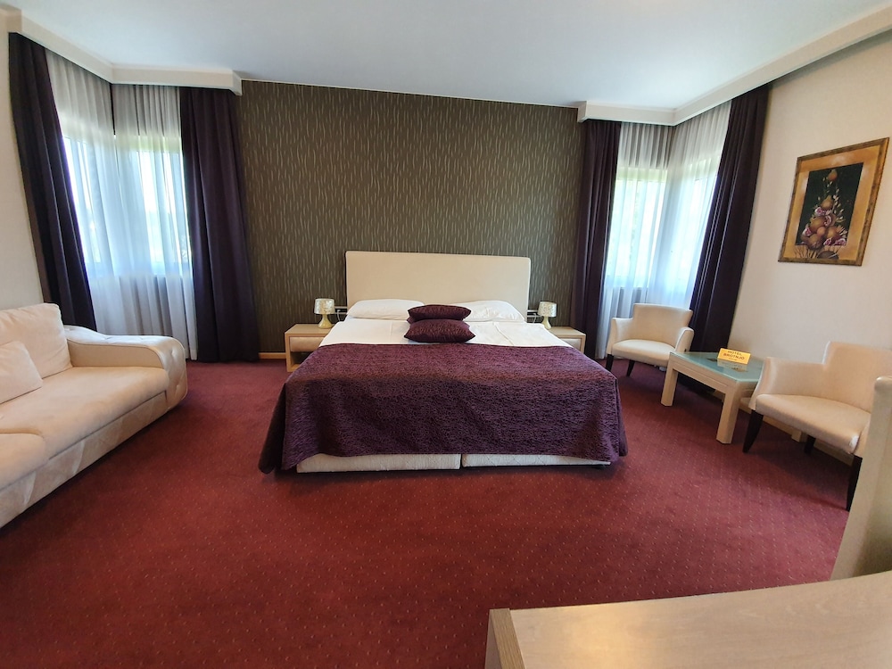 

Venezia - Međugorje - Hotel Brotnjo