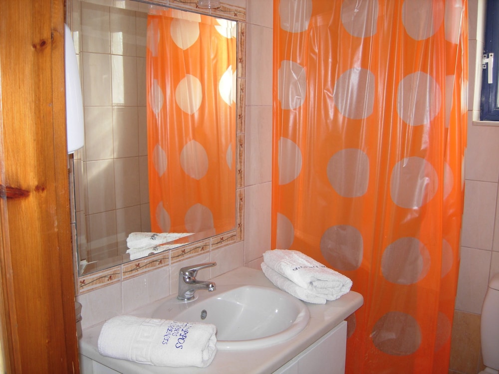 

Venezia - Kardamena - Philippos Studios & Apartments