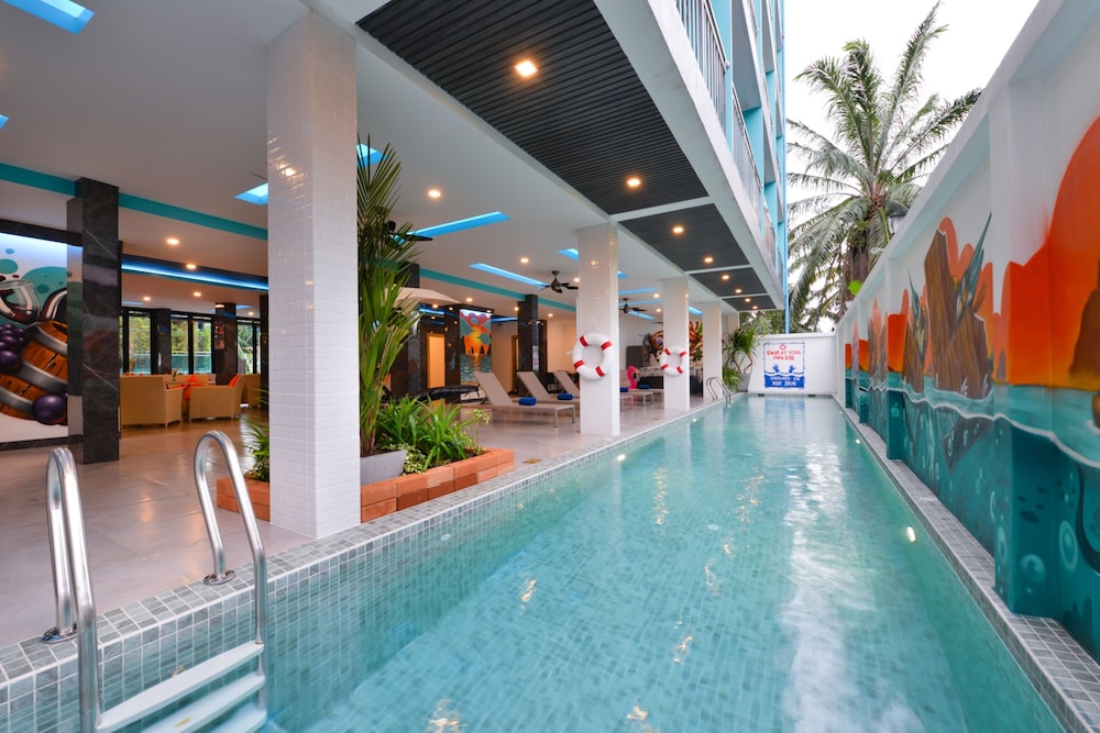 

Roma - Klong Muang Beach - T2 Ao Nang Krabi
