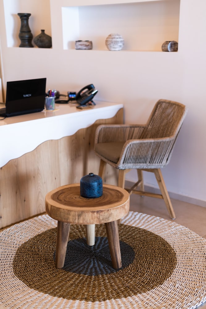 

Milano - Agistri - Aktaion Beach Boutique Hotel & Spa