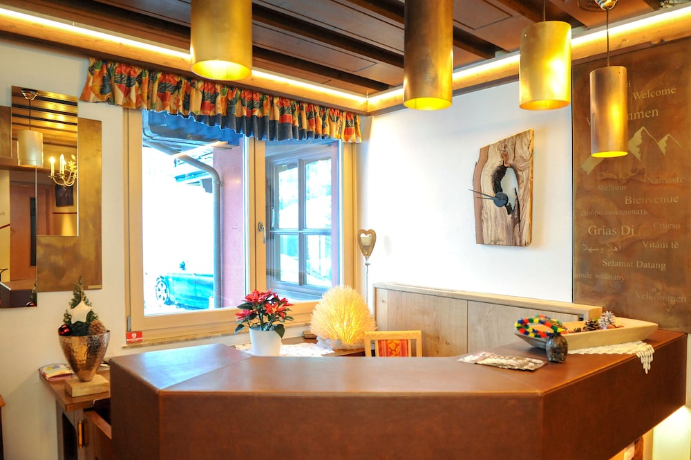 

Roma - Saalbach - Ski in Ski out Hotel Unterellmau