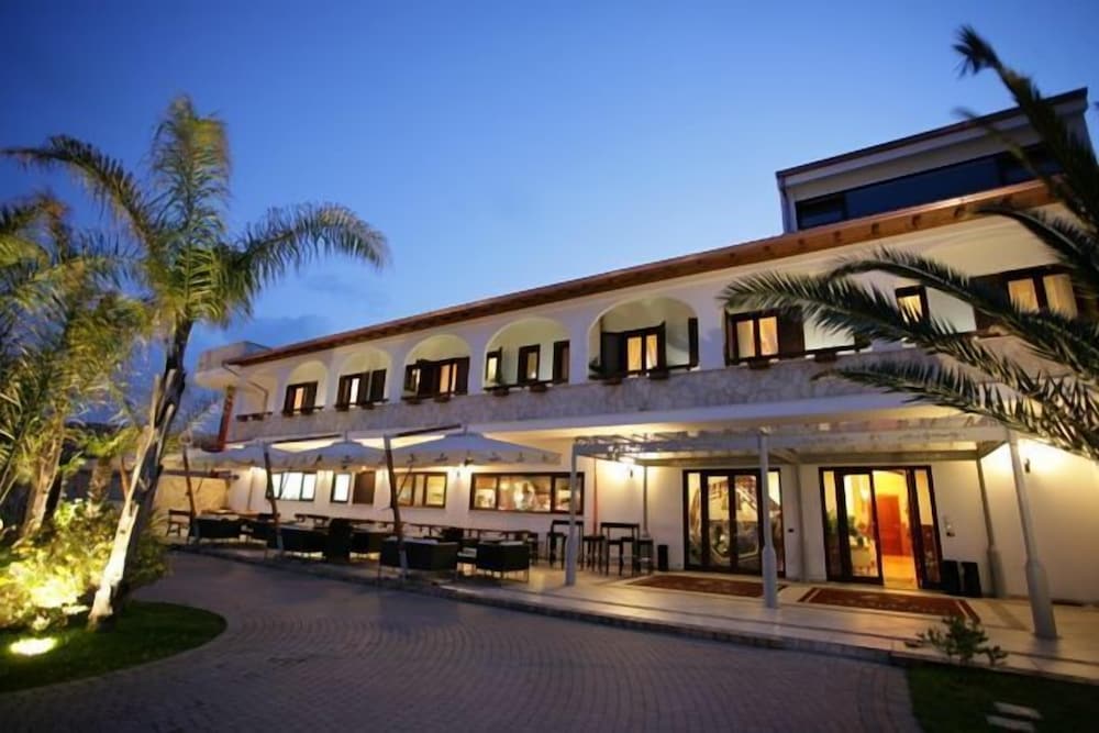 

Milano - San Cassiano - Tesoretto Hotel