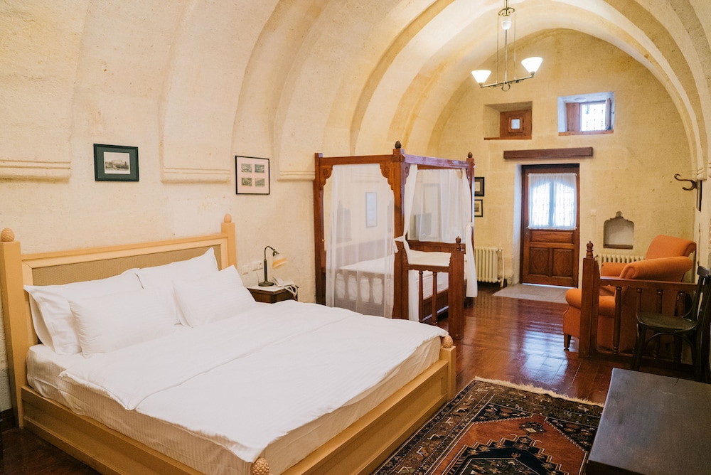 

Milano - Cappadocia - Gul Konaklari - Sinasos - Special Class