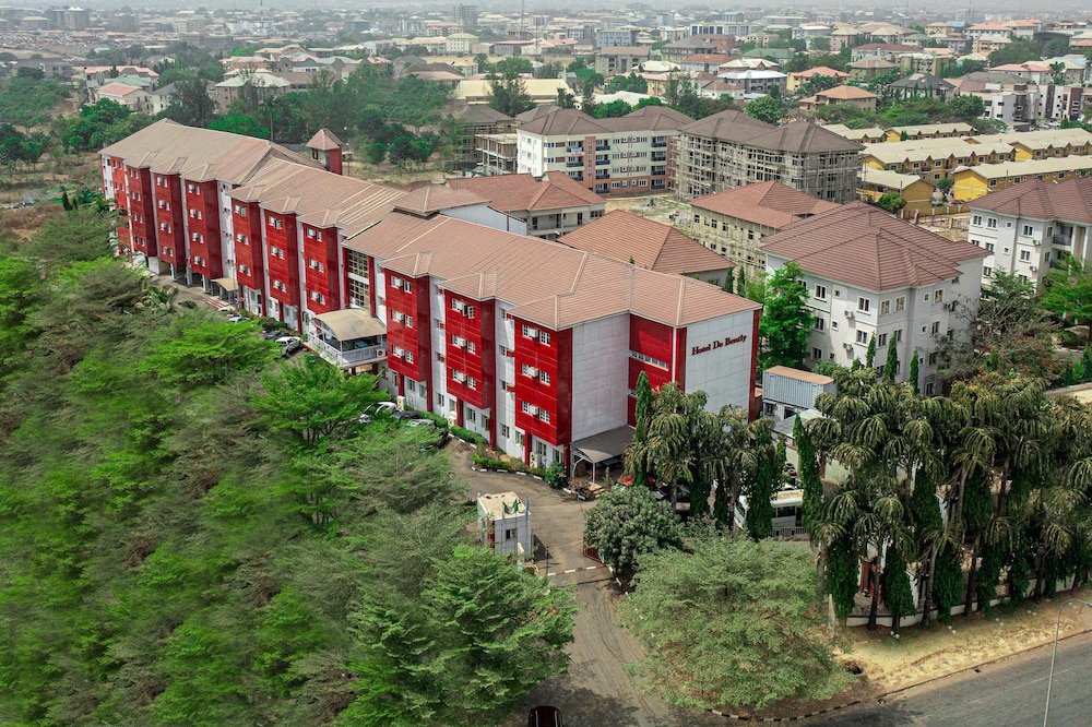 

Napoli - Abuja - Hotel De Bently