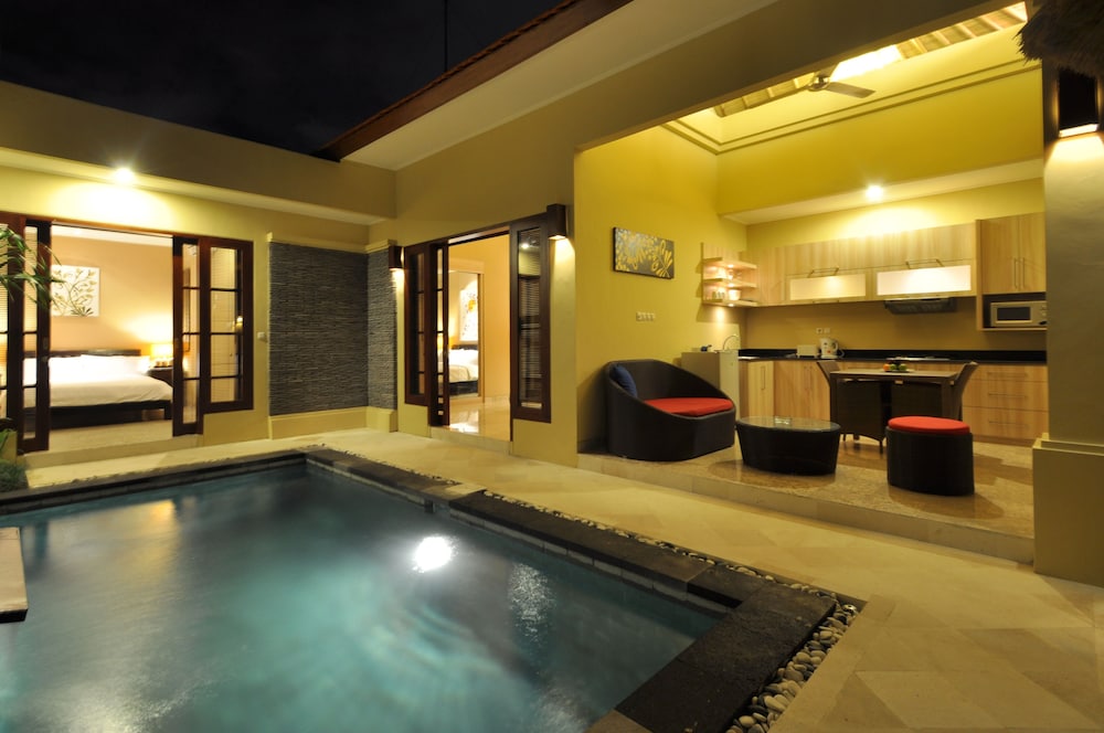 

Bari - Denpasar - The Jas Villas