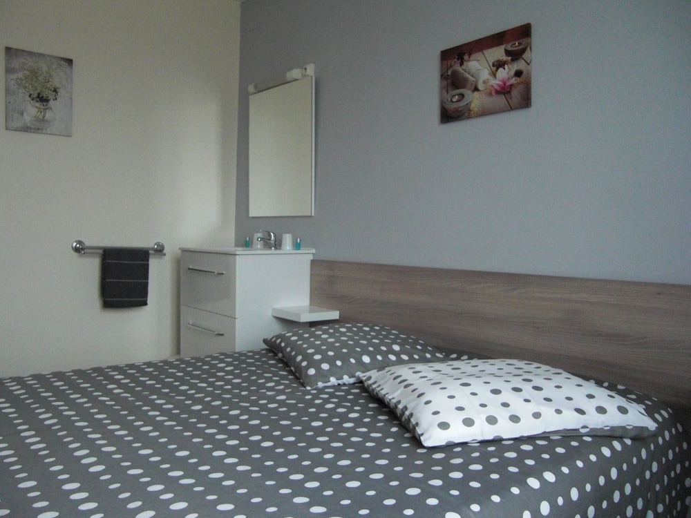 

Roma - Epernay - Hotel Le Colbert epernay