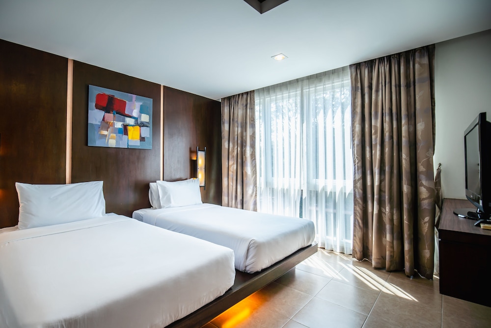 

Napoli - Rawai - Ratana Hotel Chalong