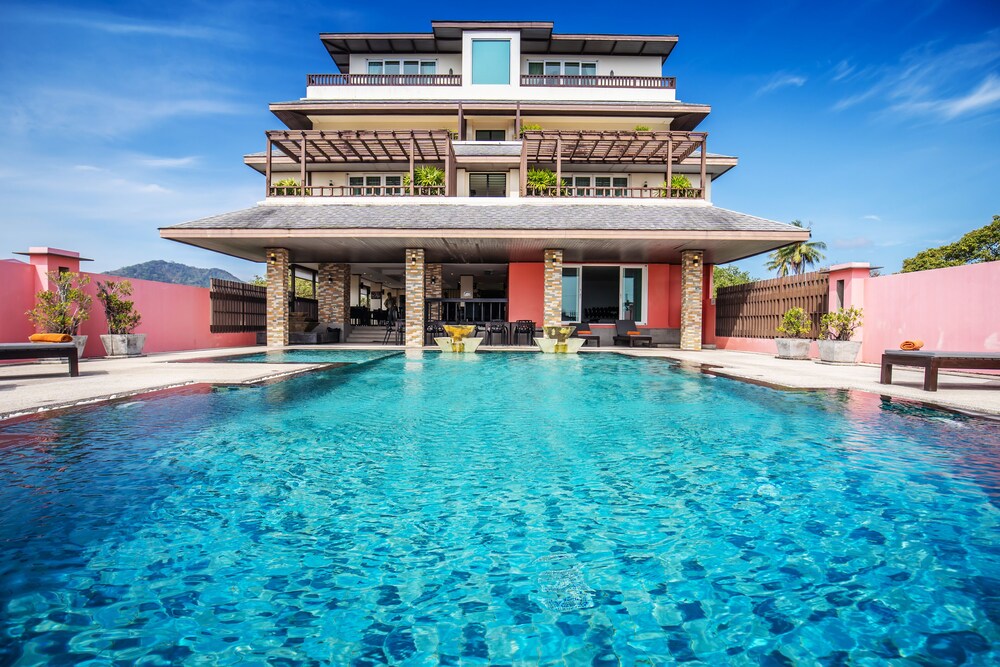 

Bari - Karon Beach - Ratana Hotel Chalong