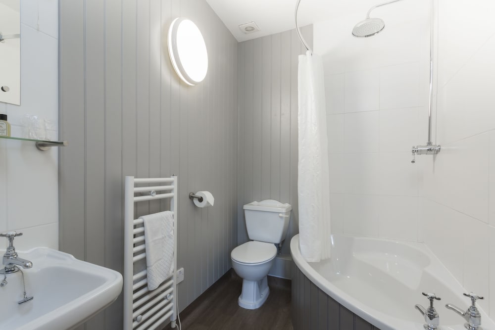 

Venezia - Ashford, Kent - The Conningbrook Hotel