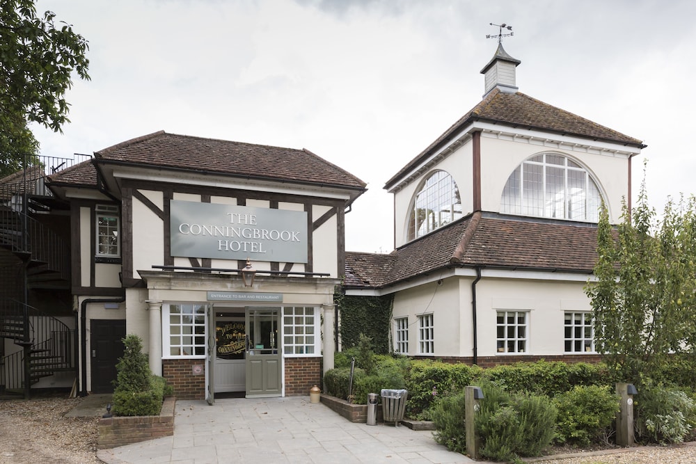 

Milano - Ashford, Kent - The Conningbrook Hotel