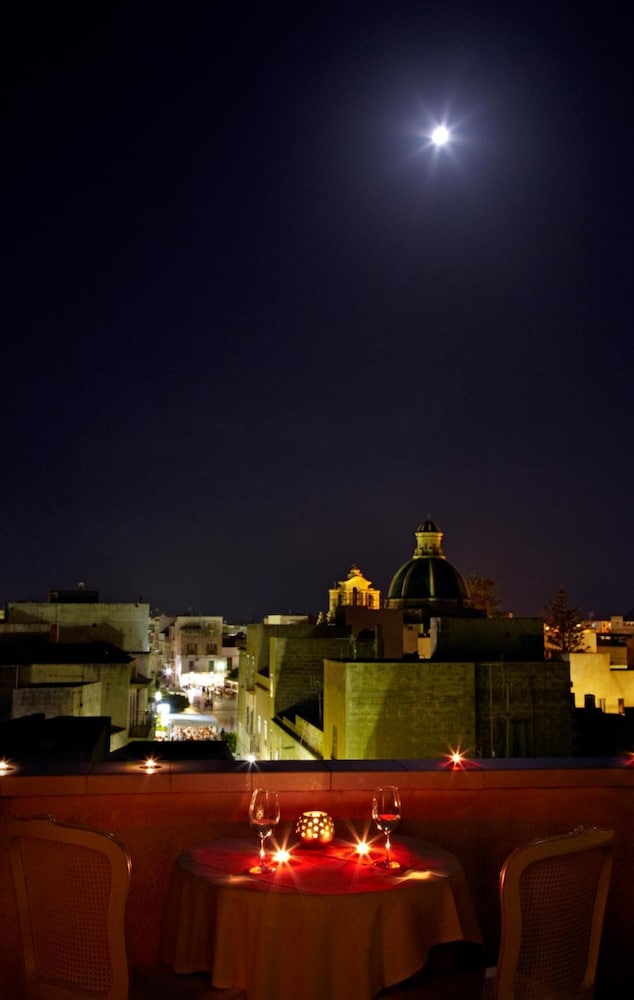 

Catania - Favignana - Albergo Ristorante Egadi