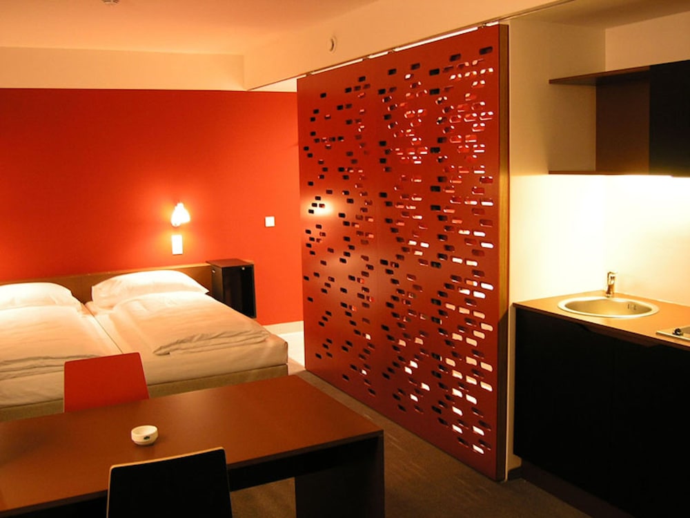 

Reggio Calabria - Vienna - Kyriad Vienna Altmannsdorf