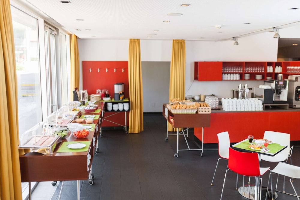 

Reggio Calabria - Vienna - Kyriad Vienna Altmannsdorf