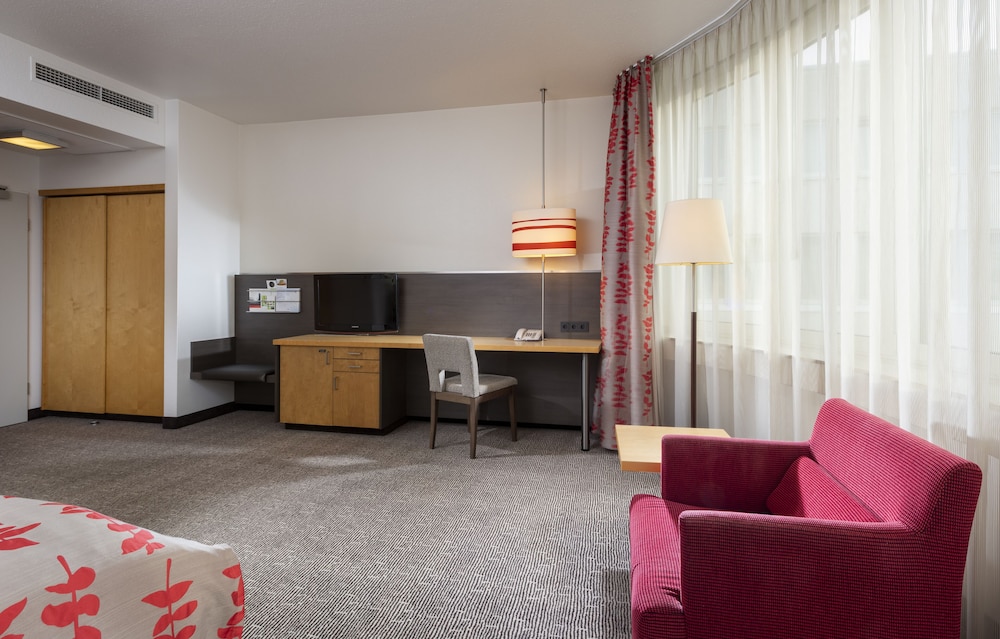 

Roma - Heusenstamm - Holiday Inn Frankfurt Airport-Neu-Isenburg