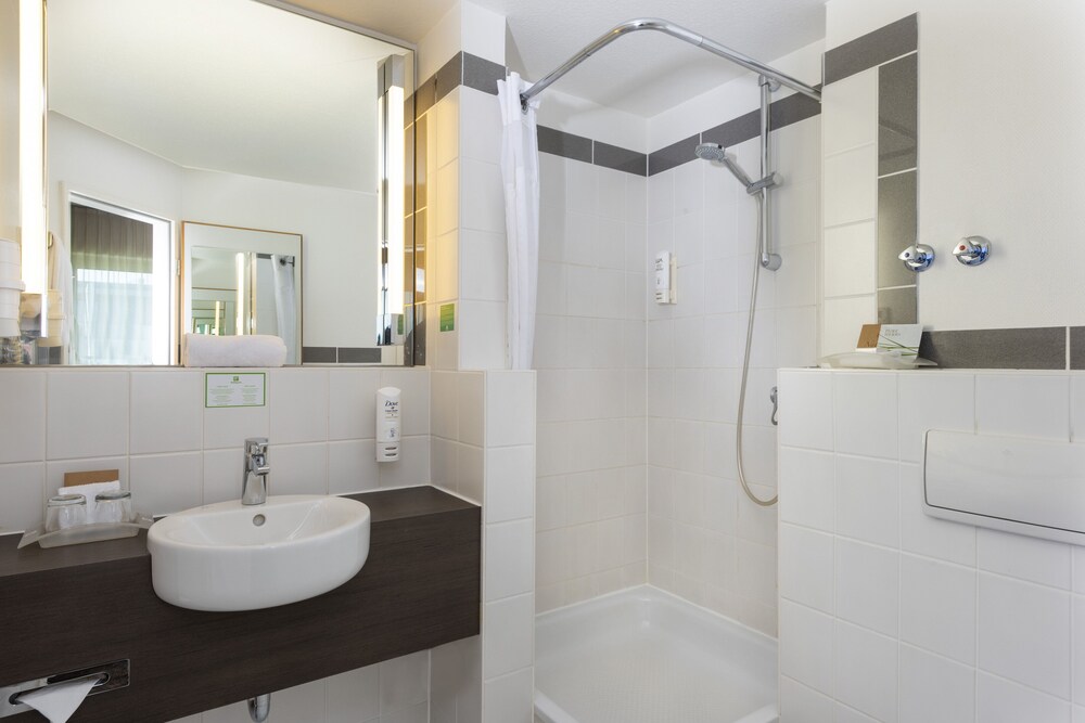 

Milano - Heusenstamm - Holiday Inn Frankfurt Airport-Neu-Isenburg