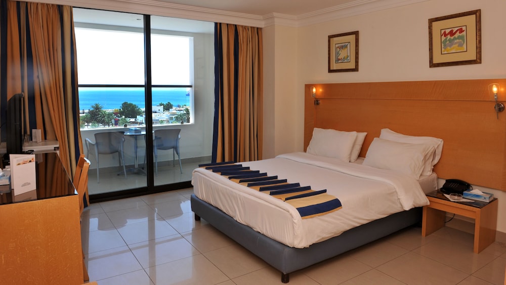

Milano - Aqaba - Mina Hotel