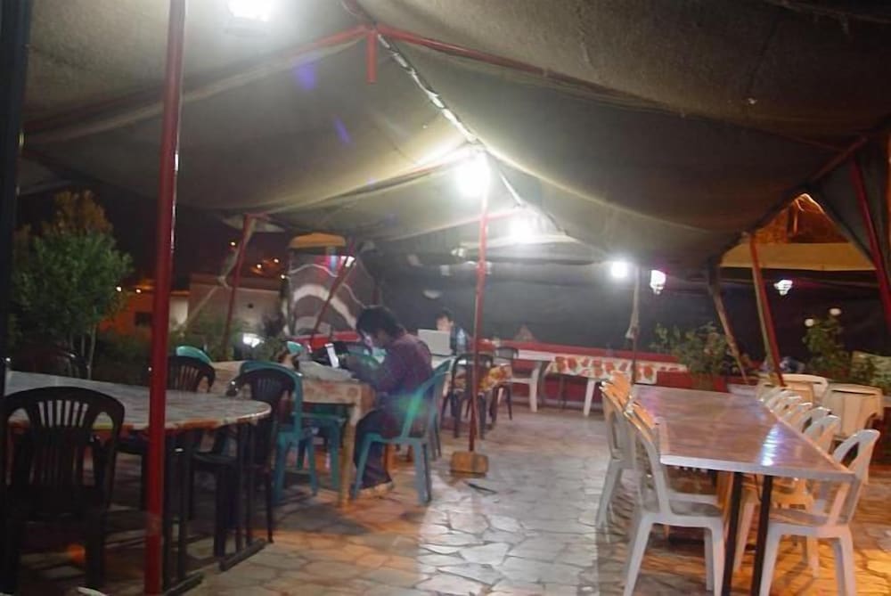 

Milano - Wadi Musa(Petra) - Valentine Inn