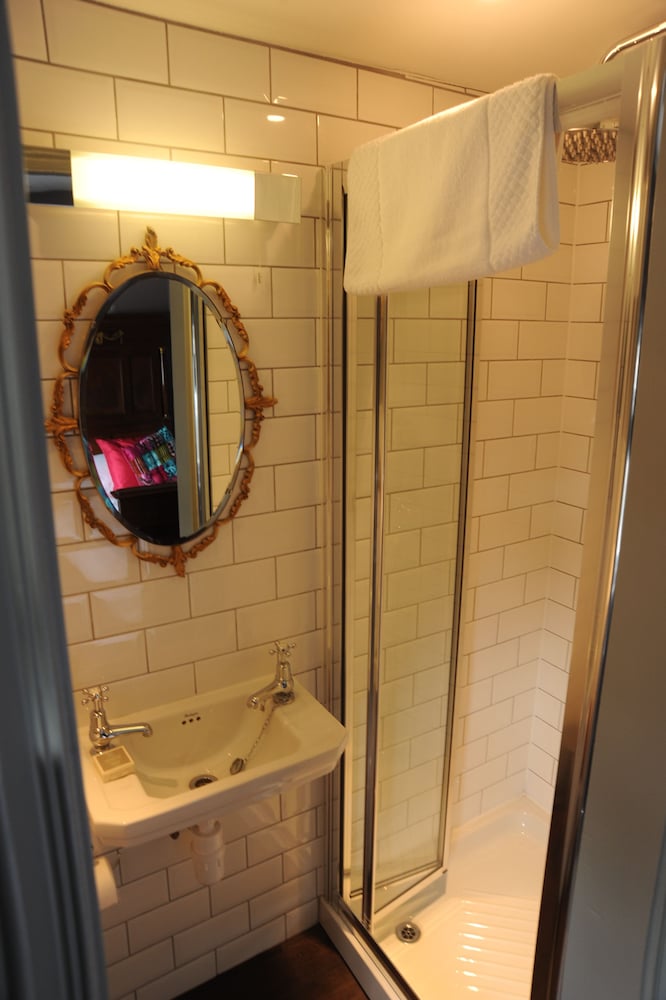 

Milano - Royal Tunbridge Wells - The Tunbridge Wells Hotel