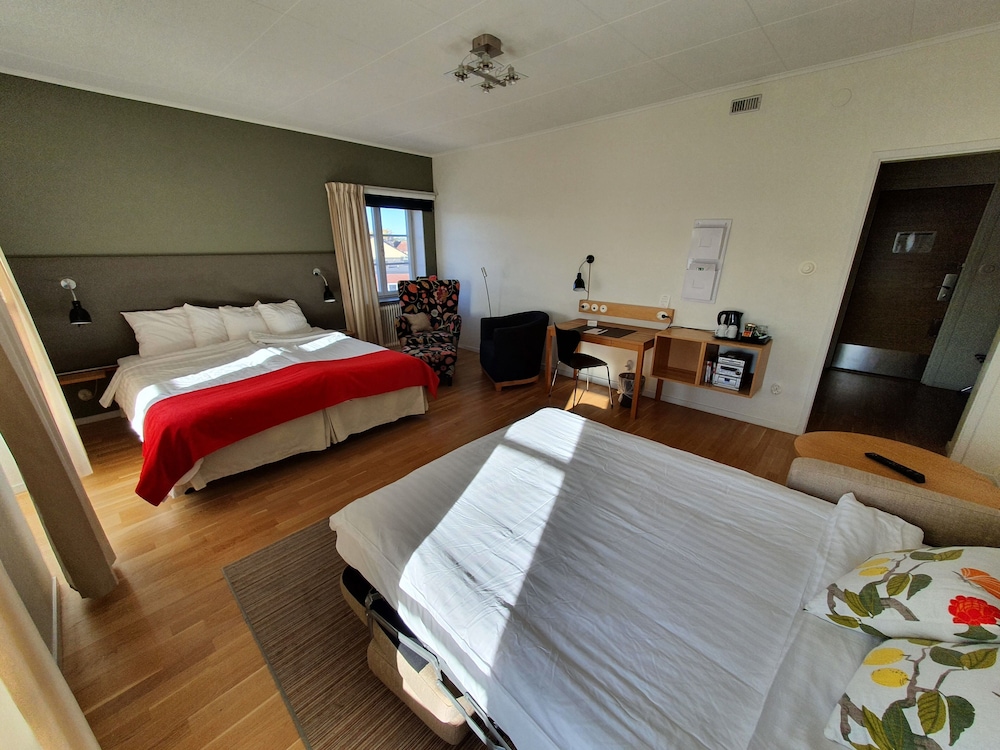 

Milano - Strängnäs - Hotel Bishops Arms Strängnäs
