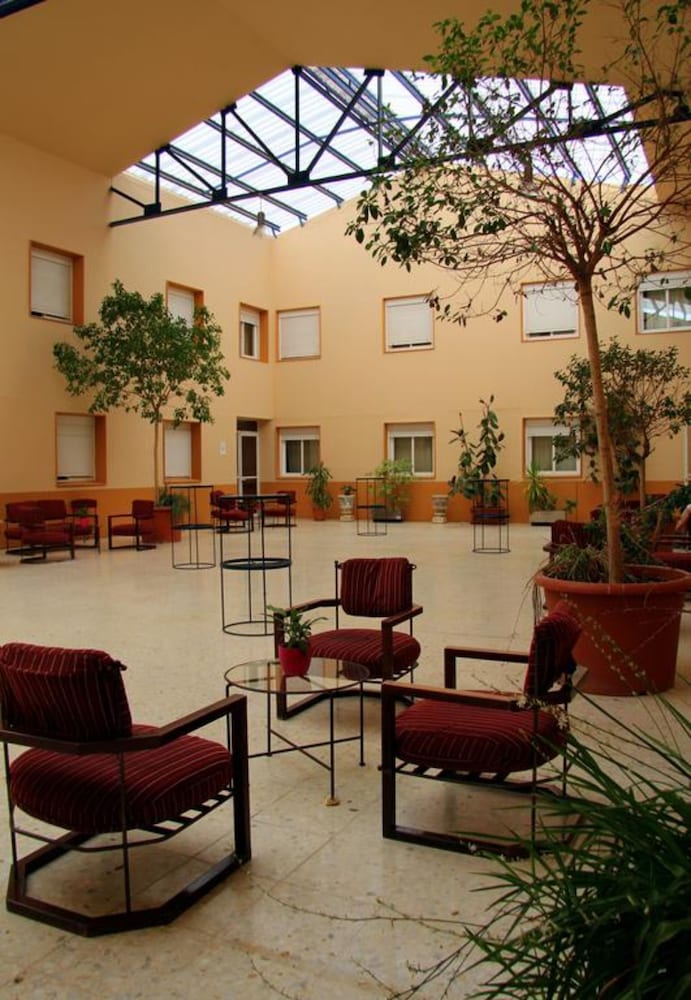 

Bologna - Caceres - AHC Hoteles